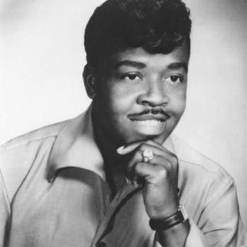 CIRCA 1963: Rhythym and Blues Singer Joe Hinton poses for publicity photo circa 1963. (Photo by Michael Ochs Archives/Getty Images)